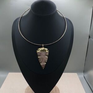 Express collar stone arrow pendant necklace, boho statement style.